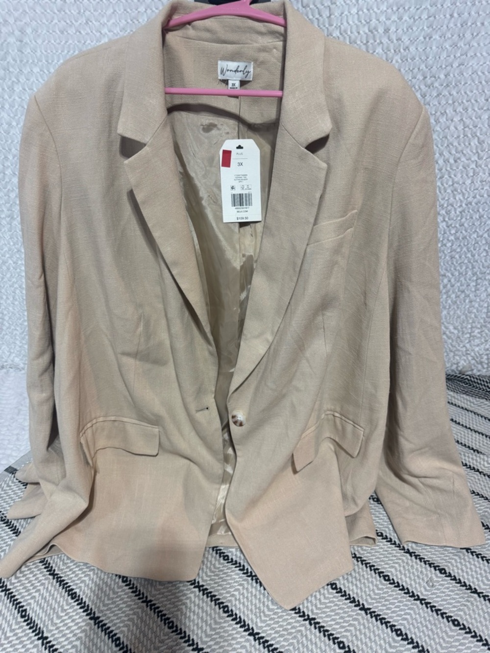 Wonderly Women's Beige Single-Button Blazer